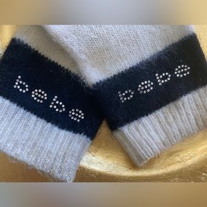 Bebe winter gloves.